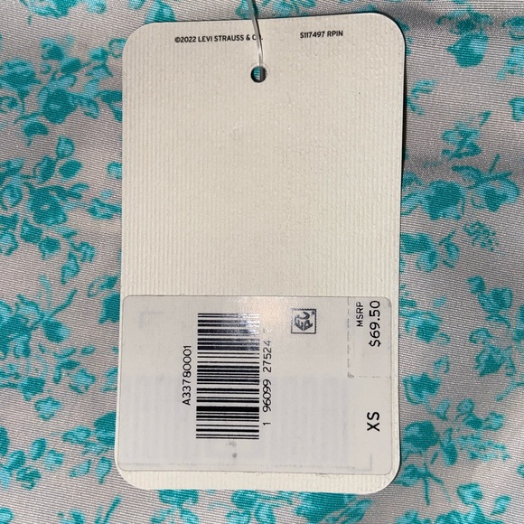 Levi's Women's Yvie Puff 3/4 Sleeve Cropped Blouse - Electric Green Floral - Picture 10 of 14